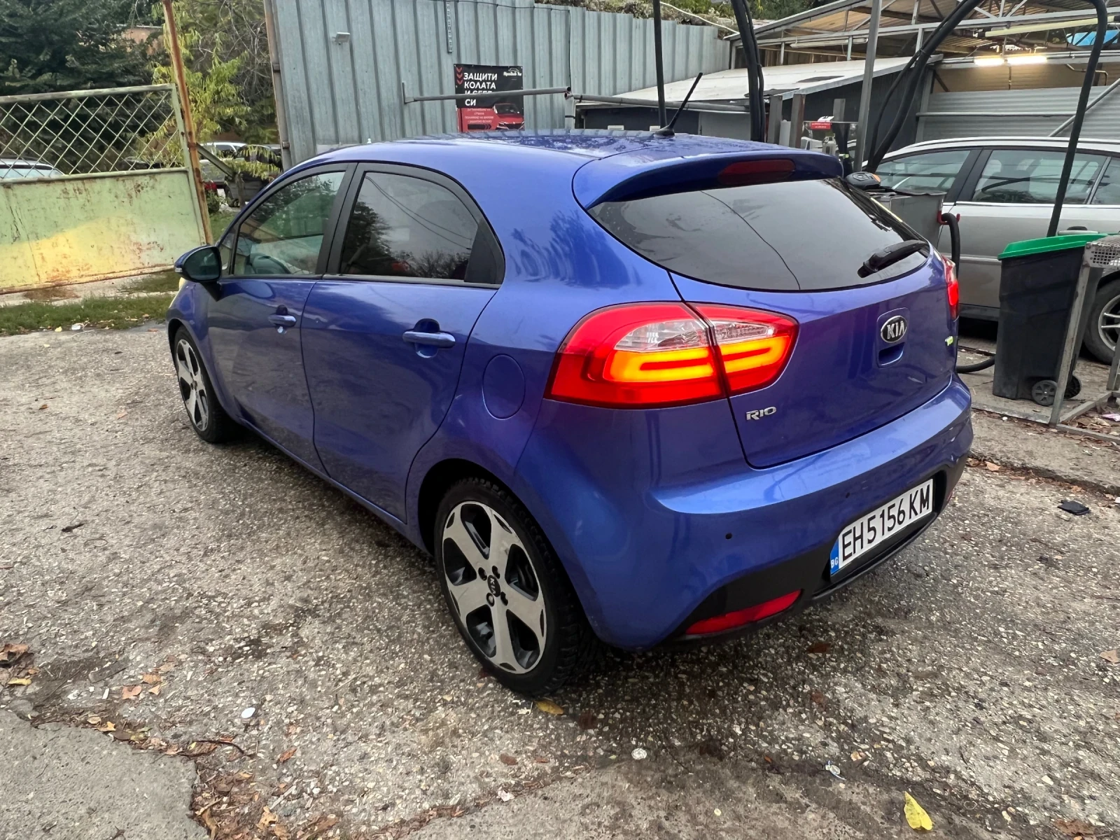 Kia Rio 1.4 CRDI / 90кс, снимка 5 - Автомобили и джипове - 56658558