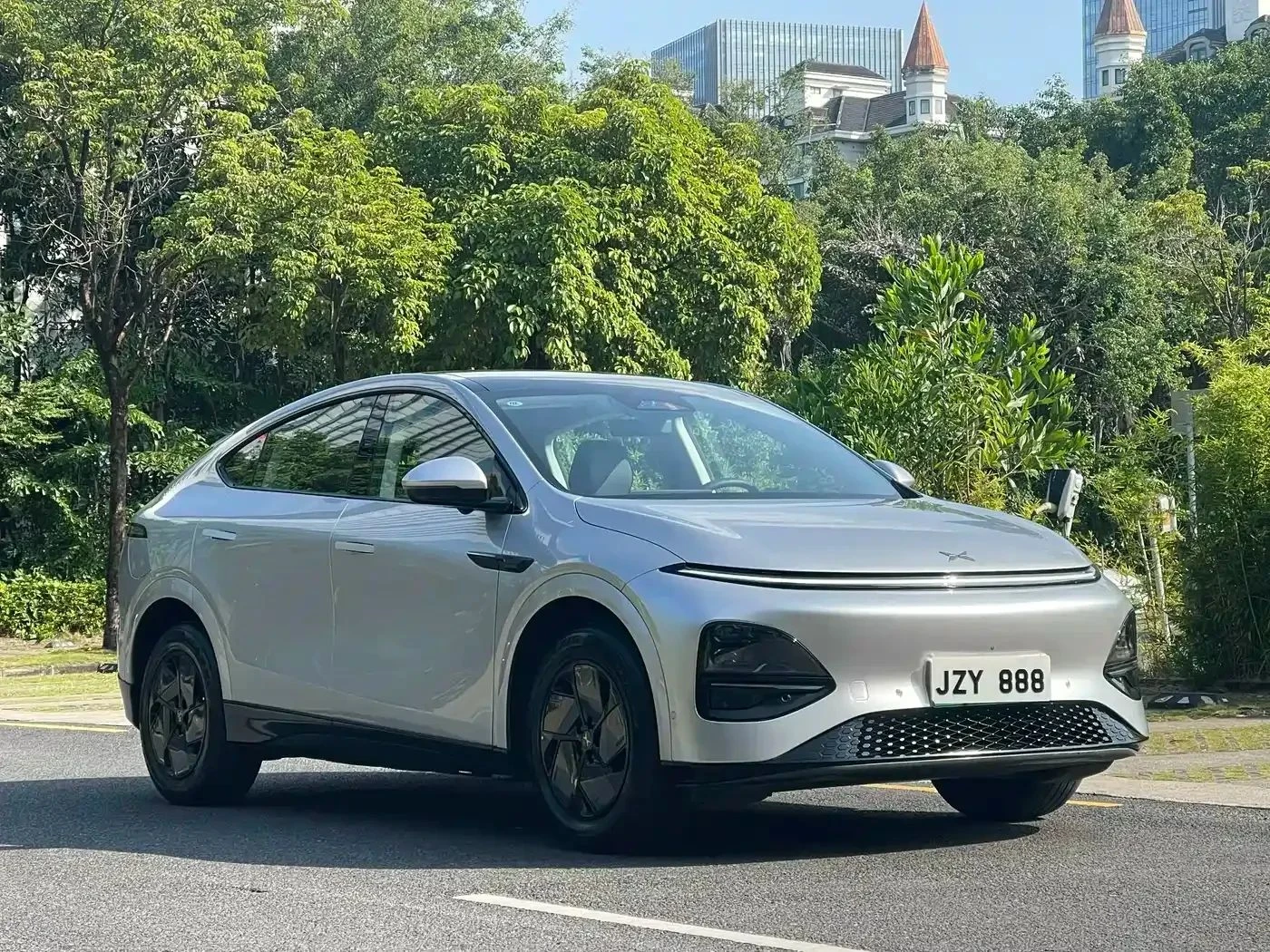 Xpeng G6, снимка 3 - Автомобили и джипове - 56727350