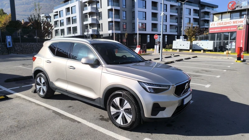 Volvo XC40, снимка 3 - Автомобили и джипове - 47822481