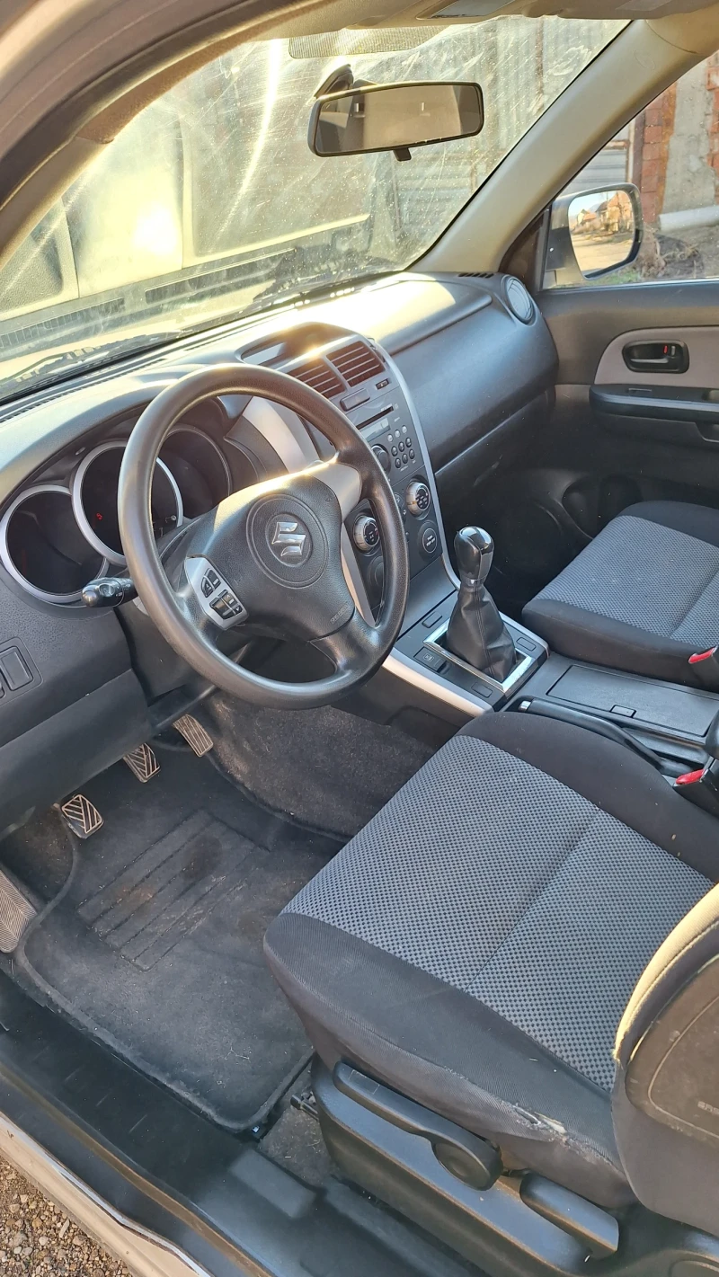 Suzuki Grand vitara, снимка 10 - Автомобили и джипове - 48367893