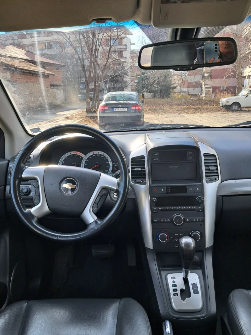 Chevrolet Captiva, снимка 8 - Автомобили и джипове - 49007934