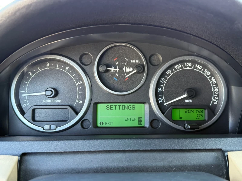 Land Rover Range Rover Sport Navi* Xenon* Harman, снимка 13 - Автомобили и джипове - 51335637