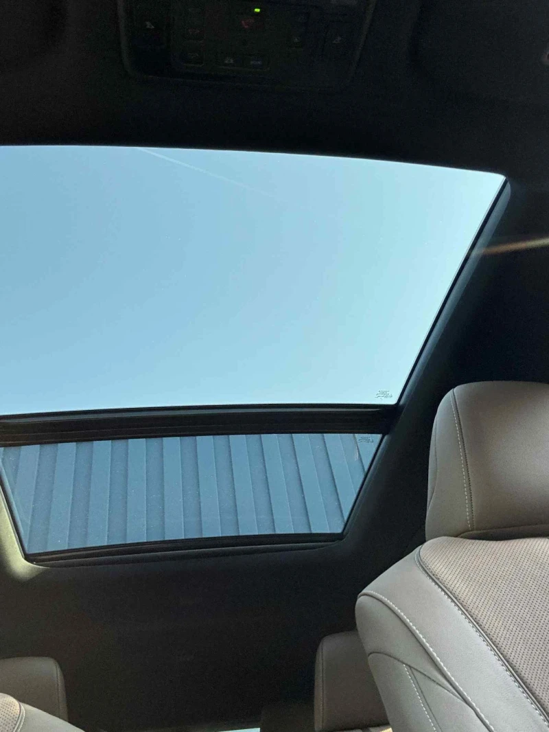 Toyota Highlander Grand Platinum Hybrid MAX 7-местен 9/2025, снимка 17 - Автомобили и джипове - 52345822