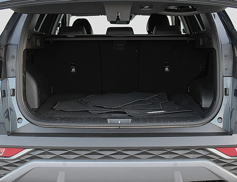 Hyundai Tucson Plug-in-Hybrid/4x4/VIRTUAL/KAMERA360/DISTRONIC/TOP, снимка 17 - Автомобили и джипове - 52572245