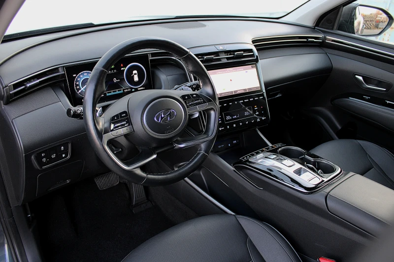 Hyundai Tucson Plug-in-Hybrid/4x4/VIRTUAL/KAMERA360/DISTRONIC/TOP, снимка 11 - Автомобили и джипове - 52572245