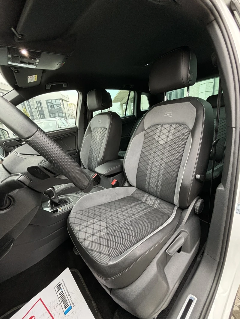 VW Tiguan R-LINE 2.0TDI, снимка 11 - Автомобили и джипове - 52646440