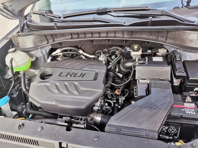Hyundai Tucson 1.6 CRDI, снимка 9 - Автомобили и джипове - 52918879