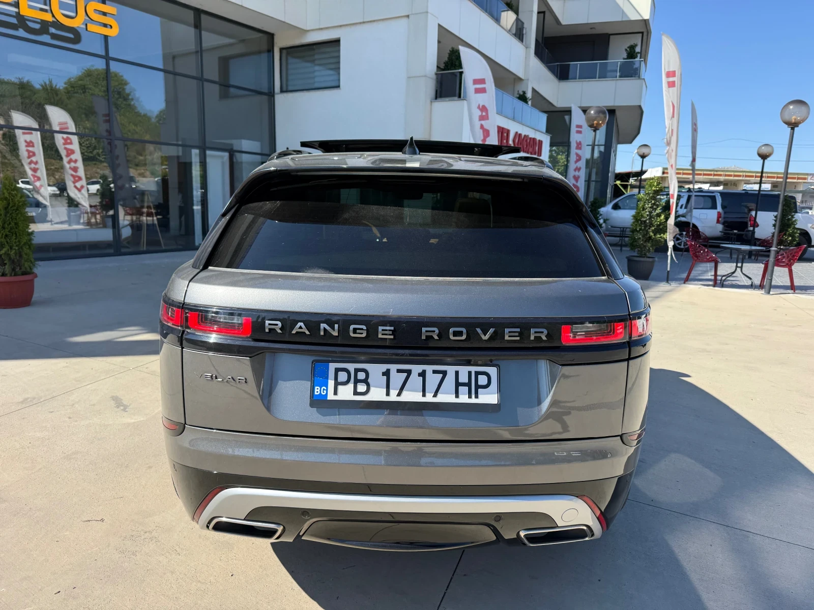 Land Rover Range Rover Velar R-Dynamic/МАСАЖ/ПАНОРАМА/ВСИЧКИ АСИСТЕНТИ - изображение 5