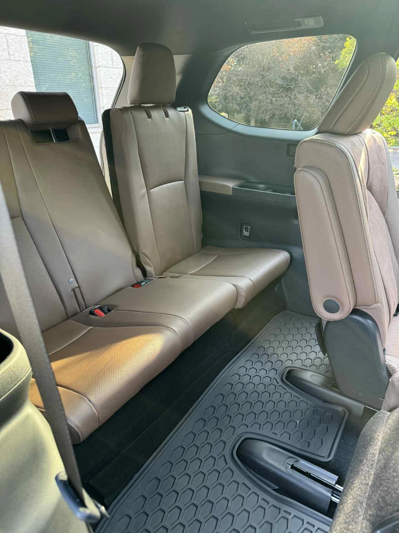 Toyota Highlander Grand Platinum Hybrid MAX 7- 9/2025 | Mobile.bg   12