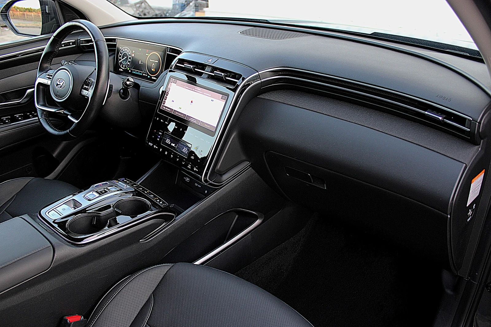 Hyundai Tucson Plug-in-Hybrid/4x4/VIRTUAL/KAMERA360/DISTRONIC/TOP | Mobile.bg   12