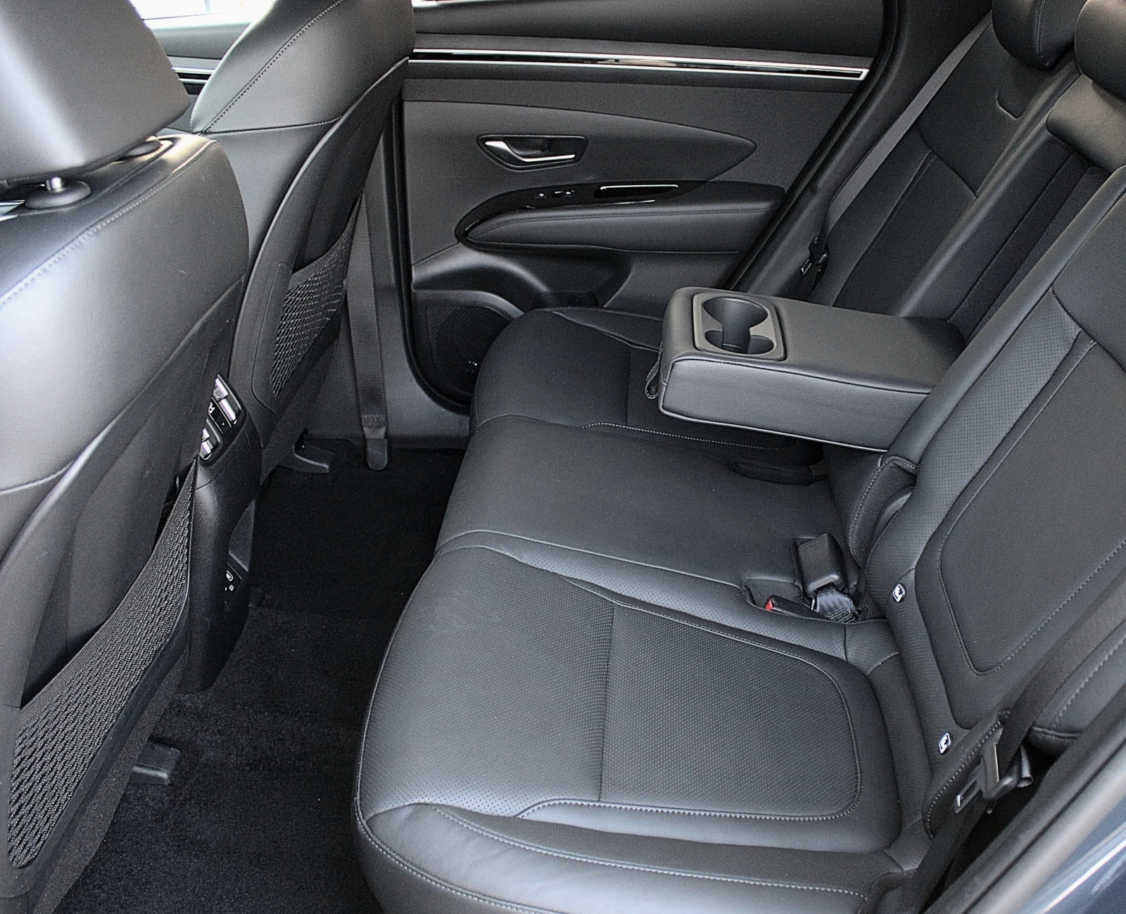 Hyundai Tucson Plug-in-Hybrid/4x4/VIRTUAL/KAMERA360/DISTRONIC/TOP | Mobile.bg   10