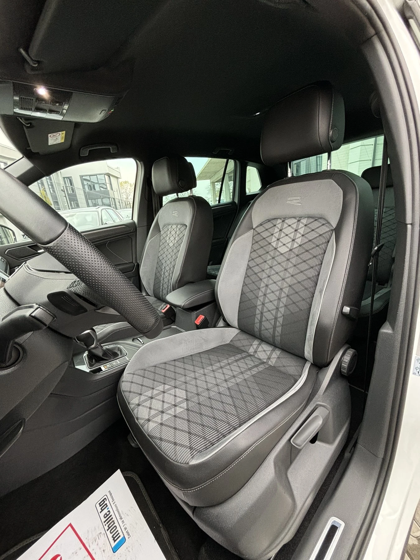 VW Tiguan R-LINE 2.0TDI | Mobile.bg   11