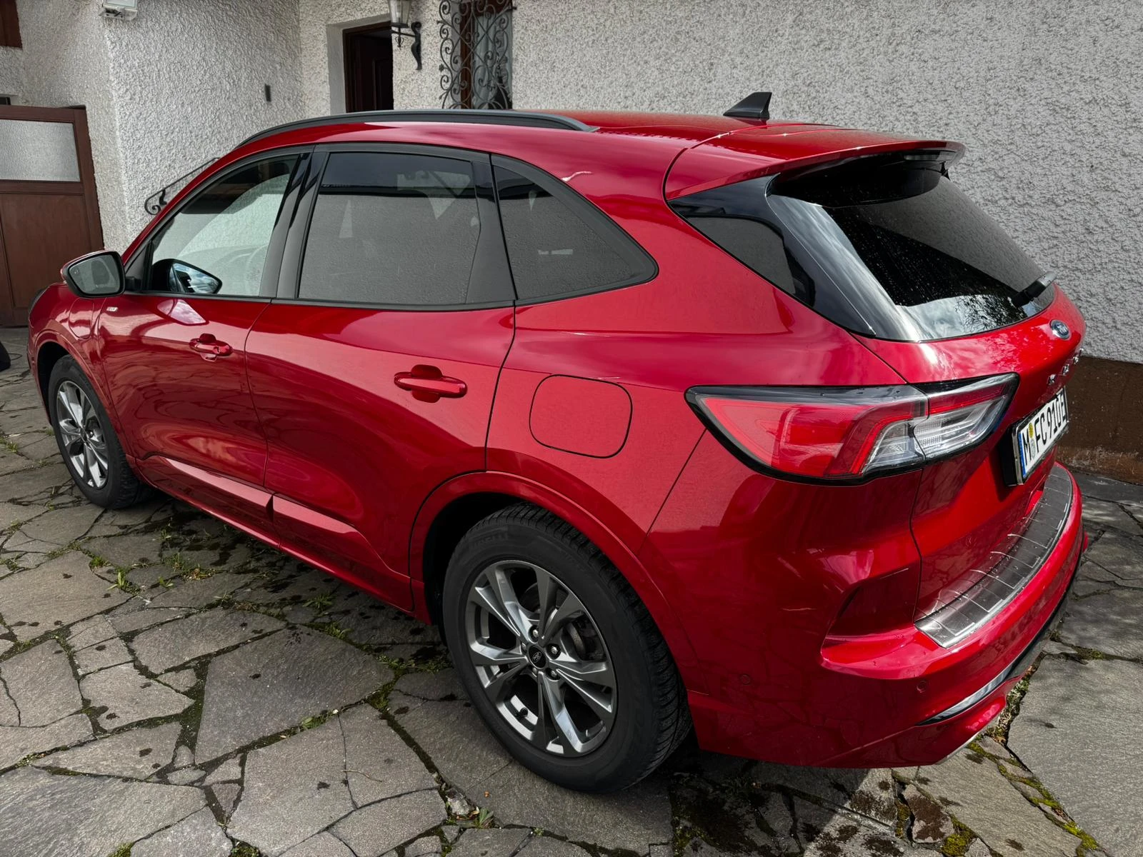 Ford Kuga 2.5 Duratec PHEV 225 HP, снимка 7 - Автомобили и джипове - 54181586
