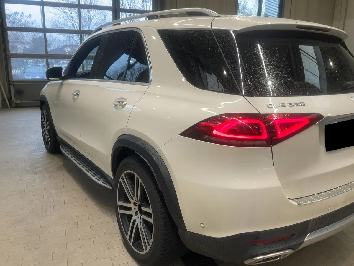 Mercedes-Benz GLE 580 4Matic 360/Head-up/Сервизна история, снимка 2 - Автомобили и джипове - 54207723