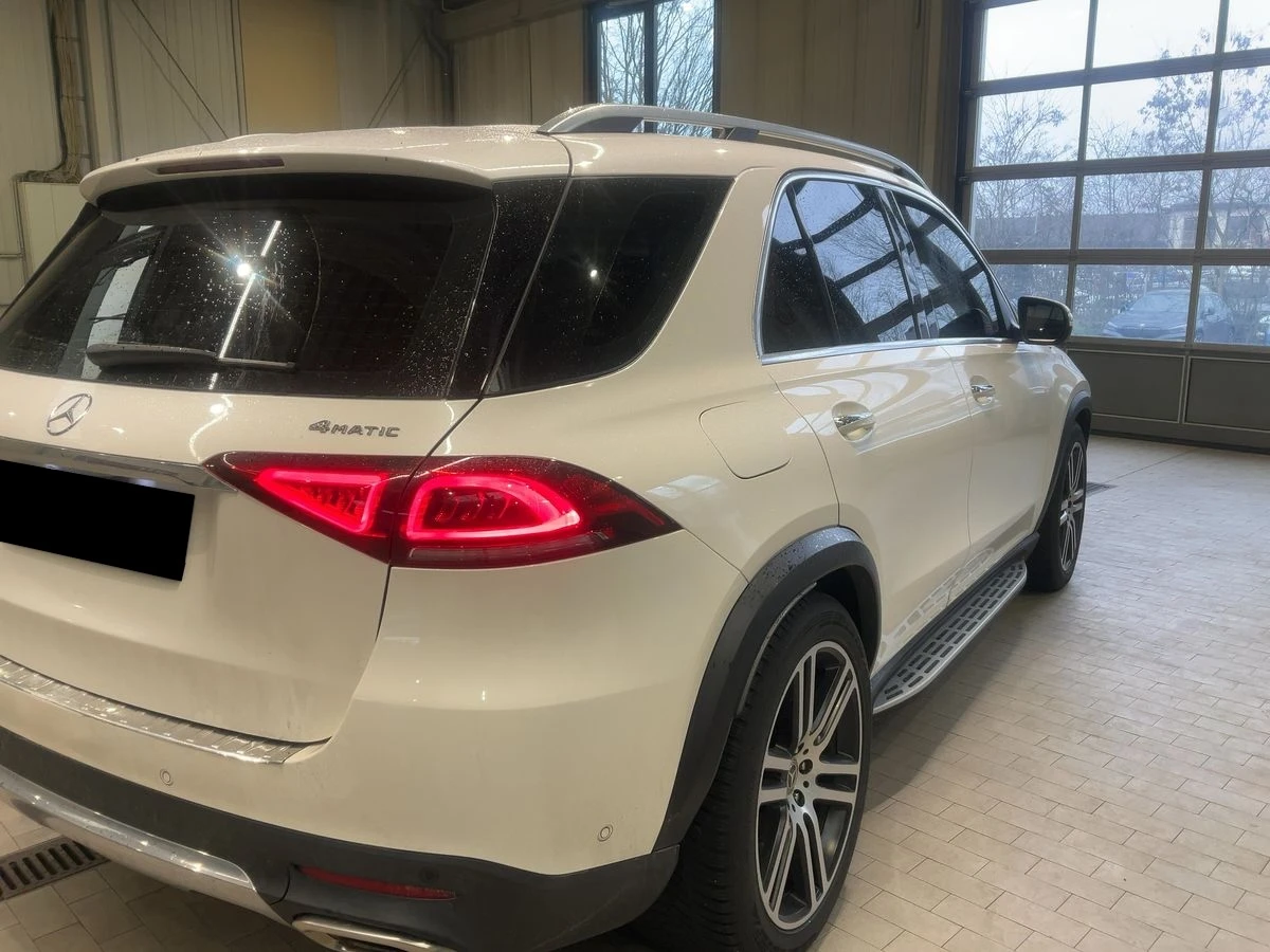 Mercedes-Benz GLE 580 4Matic 360/Head-up/Сервизна история, снимка 4 - Автомобили и джипове - 54207723