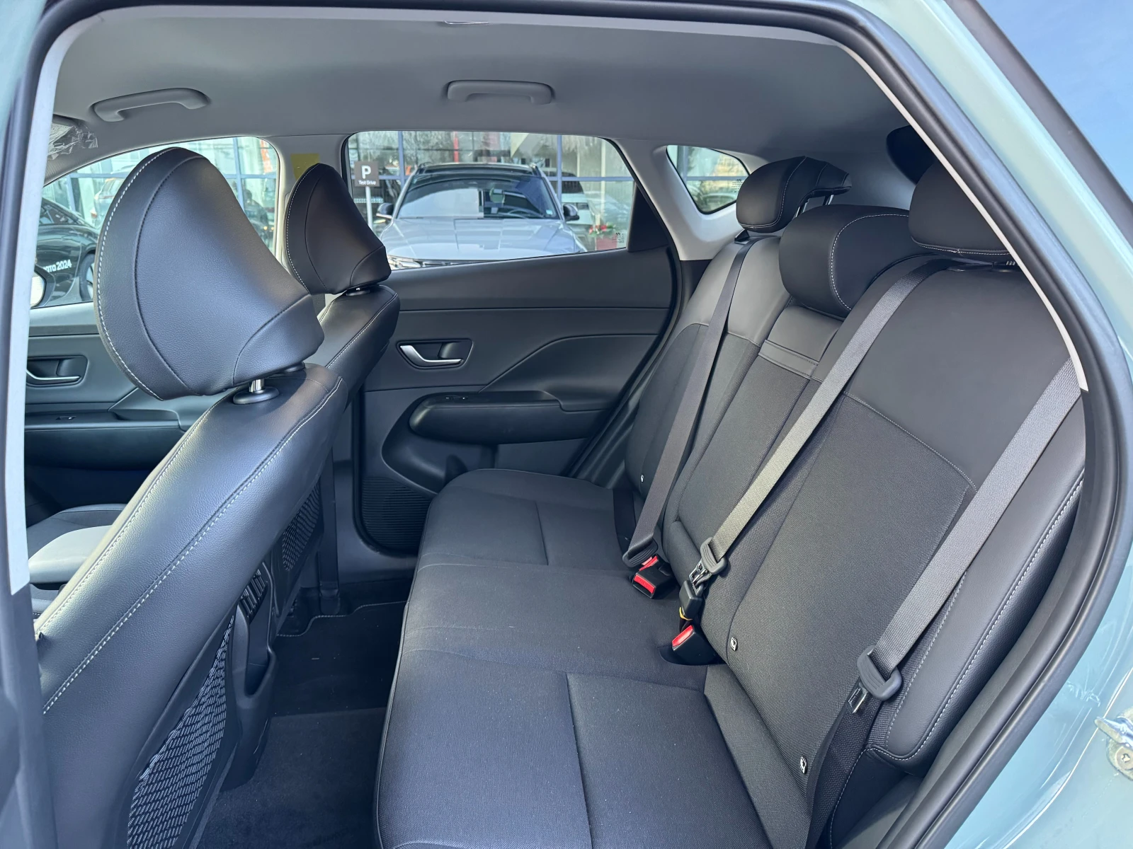 Hyundai Kona Hybrid Exclusive , снимка 7 - Автомобили и джипове - 54320024