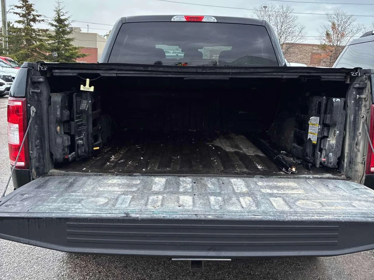 Ford F150 * 4WD SuperCrew Box * KEYLESS* , снимка 13 - Автомобили и джипове - 54321021