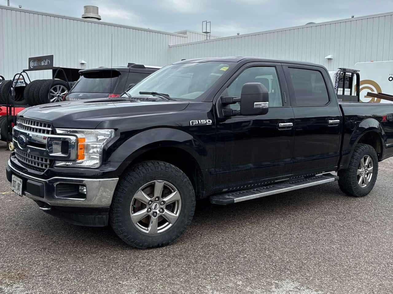 Ford F150 * 4WD SuperCrew Box * KEYLESS* , снимка 2 - Автомобили и джипове - 54321021