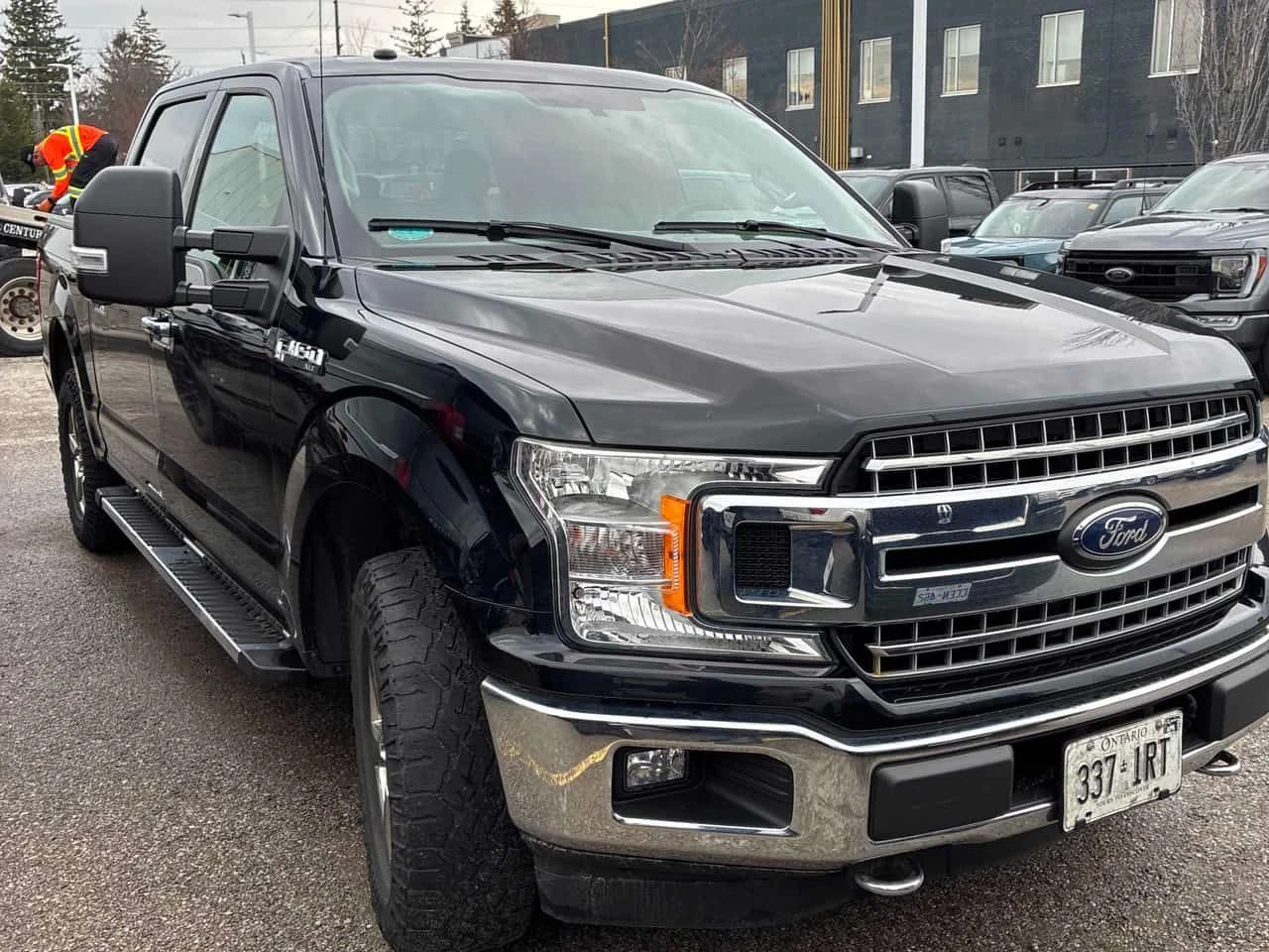 Ford F150 * 4WD SuperCrew Box * KEYLESS* , снимка 3 - Автомобили и джипове - 54321021