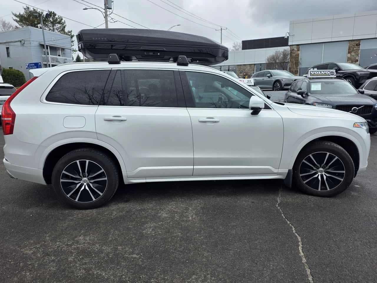 Volvo Xc90 Momentum| ОТ ПРЕДСТАВИТЕЛСТВО НА ВОЛВО| CARFAX, снимка 4 - Автомобили и джипове - 54460046