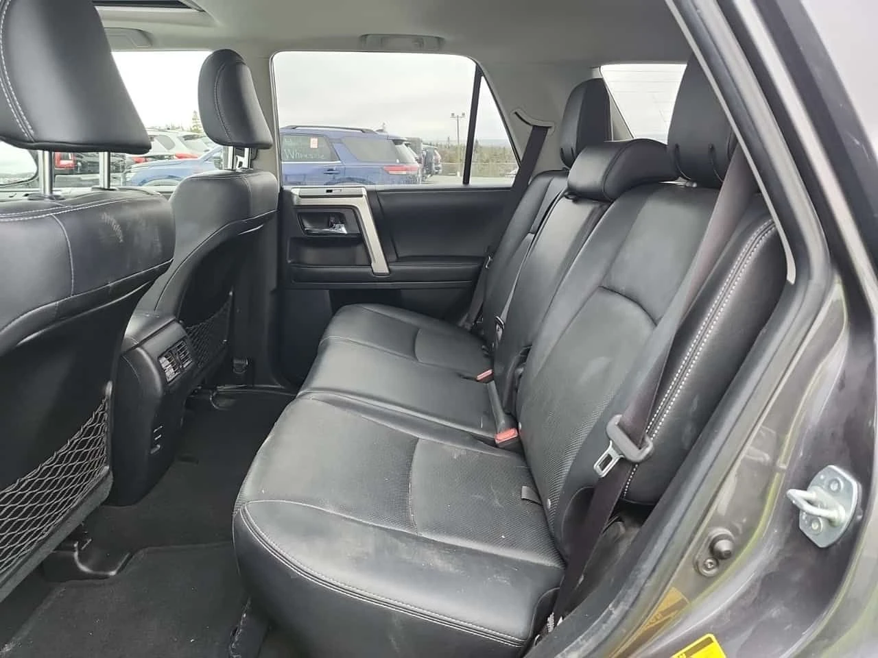 Toyota 4runner * 4WD * SR5 PREMIUM * CARFAX * Без инциденти * , снимка 9 - Автомобили и джипове - 54628296