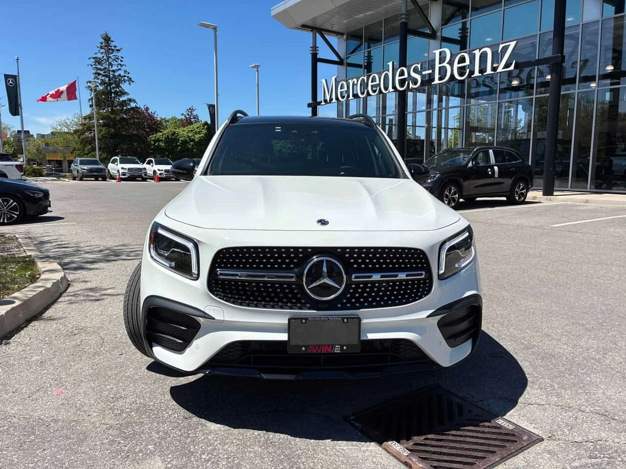 Mercedes-Benz GLB 250 ДИСТРОНИК/ОБДУХВАНЕ/ПАНОРАМА/360/OT MERCEDES, снимка 2 - Автомобили и джипове - 54656019