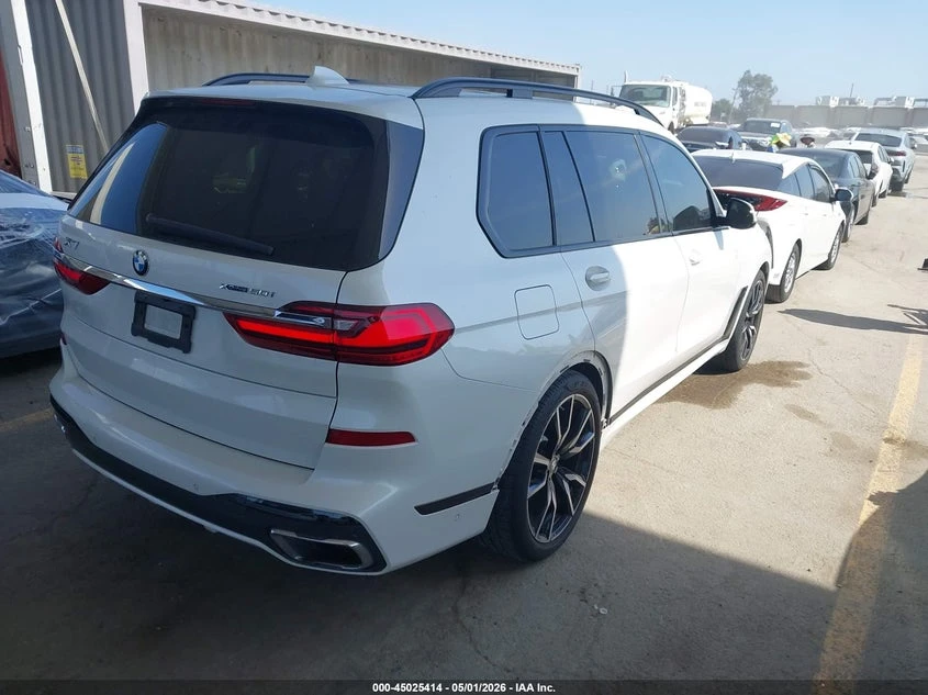 BMW X7 | DISTRONIC | 360 | HARMAN KARDON | МАСАЖИ | , снимка 5 - Автомобили и джипове - 55046073