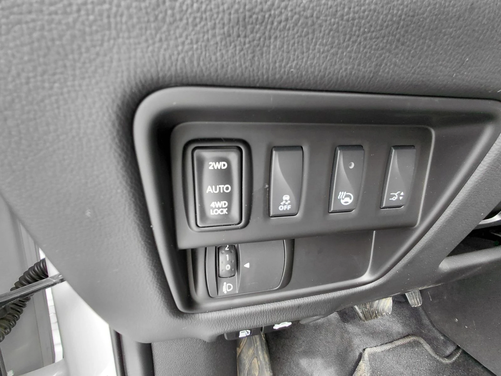 Renault Koleos 2.0 dCi/190к.с./Initiale Paris, снимка 15 - Автомобили и джипове - 55133949