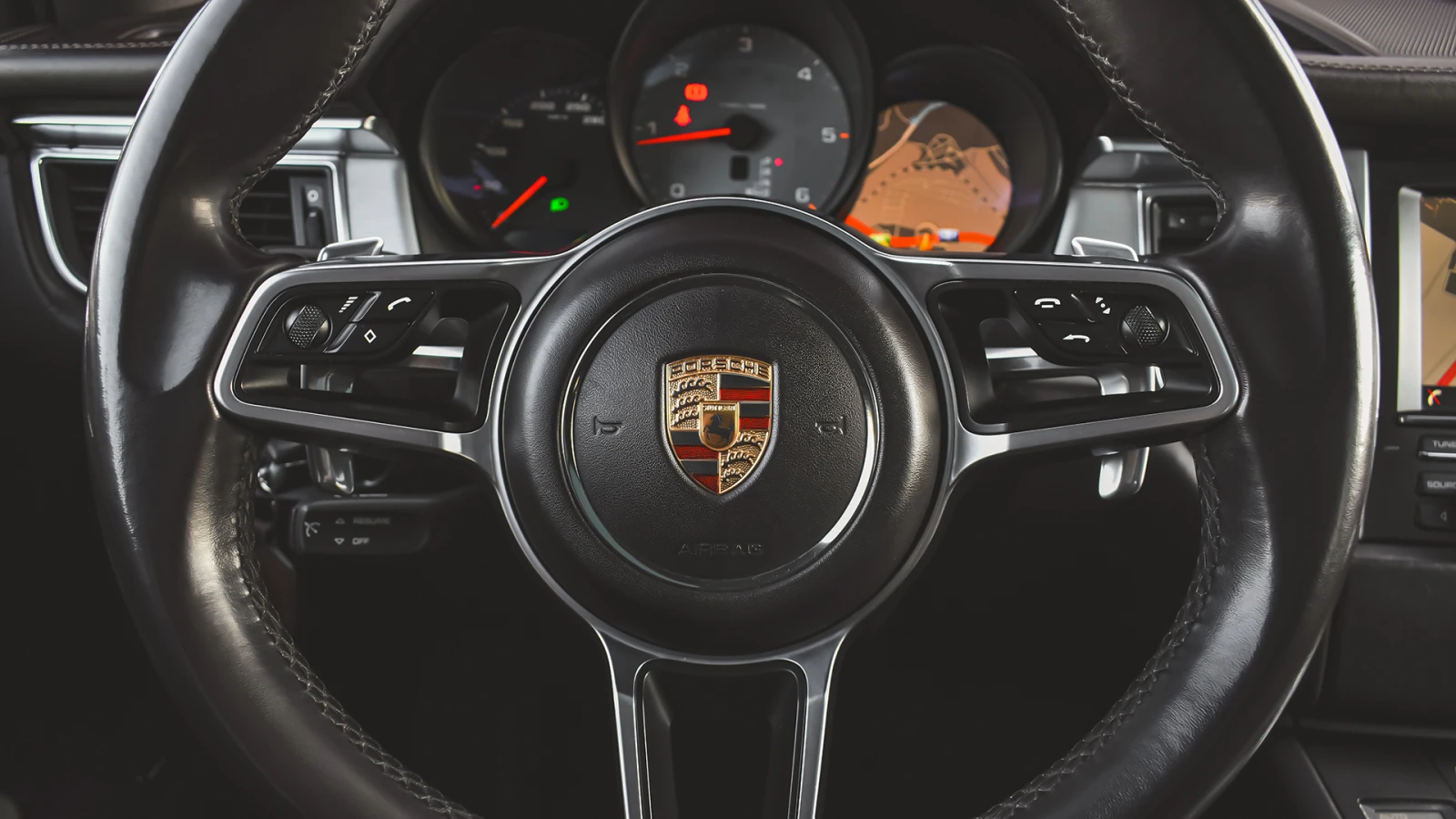 Porsche Macan S 3.0 diesel V6 PDK, снимка 13 - Автомобили и джипове - 55134631