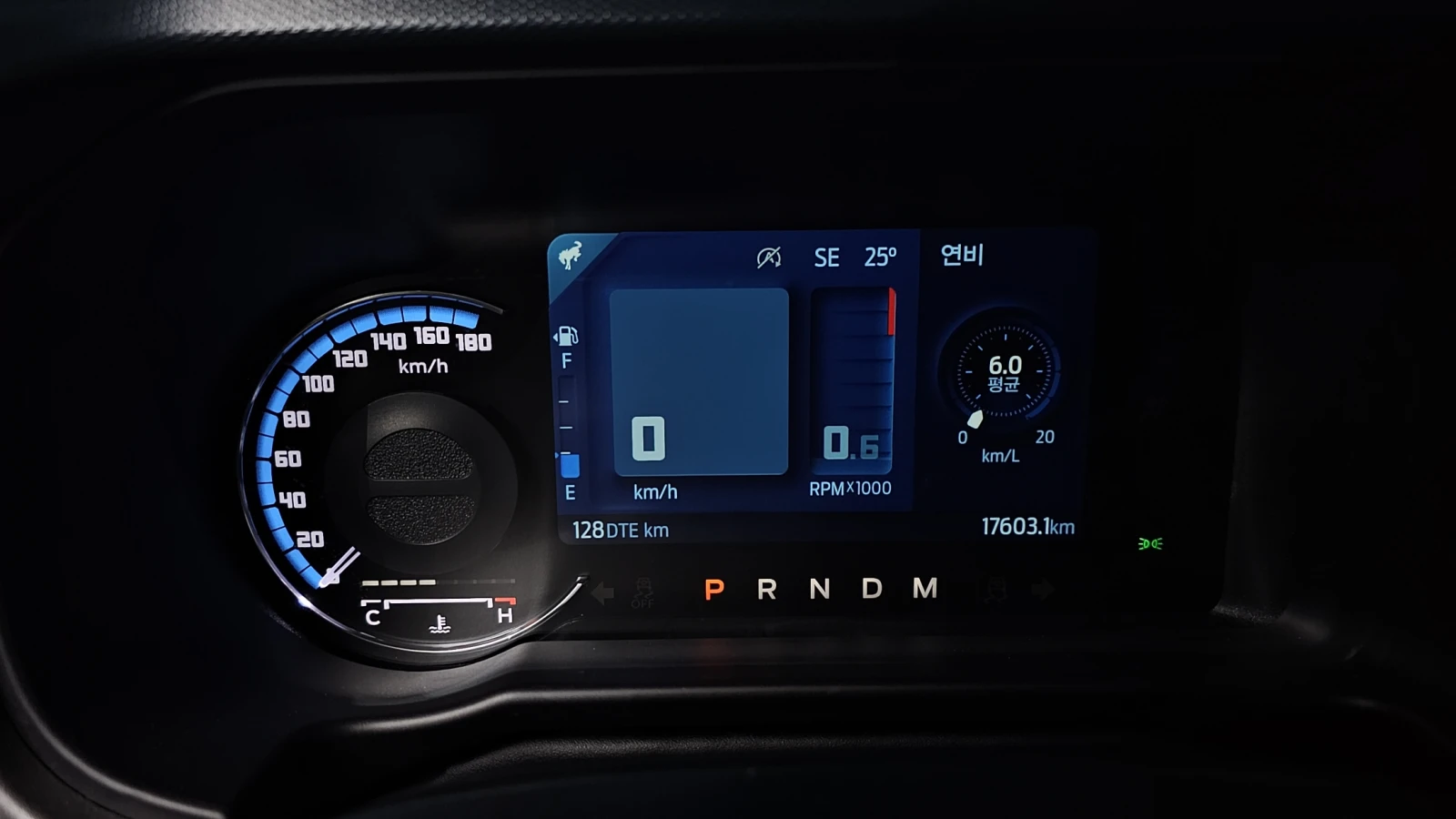 Ford Bronco 2.7* BLIND SPOT* 360* ПОДГРЕВ ВОЛАН* КРАЙНА ЦЕНА, снимка 8 - Автомобили и джипове - 55324827