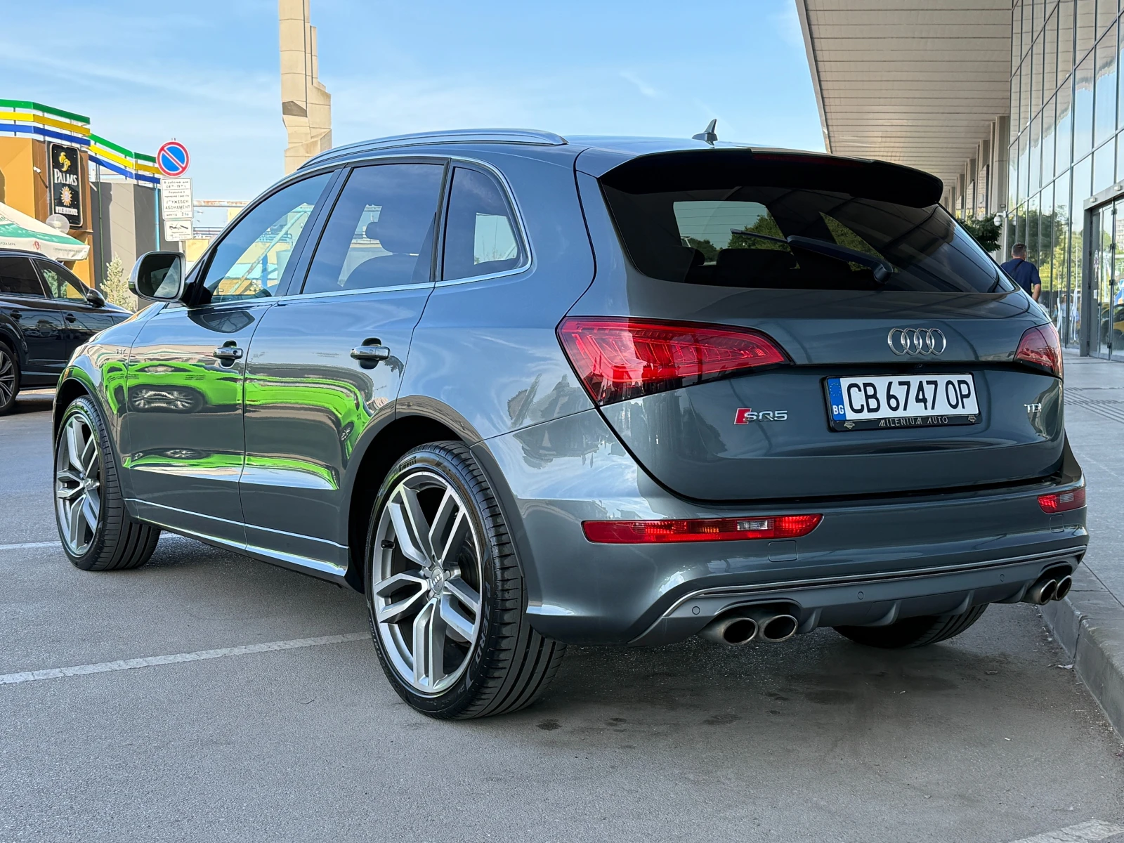 Audi SQ5 6 МЕСЕЦА ГАРАНЦИЯ/3.0Bi TDI 313кс Всички Екстри!!!, снимка 3 - Автомобили и джипове - 55738381