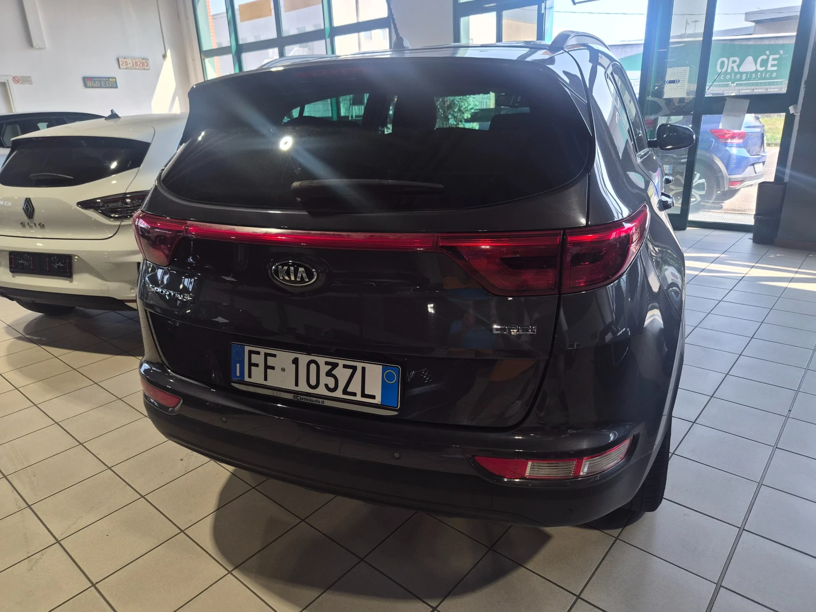 Kia Sportage  1.7 CRDI 116 �.� ����, �����, �������� ������� | Mobile.bg � ����������� 11