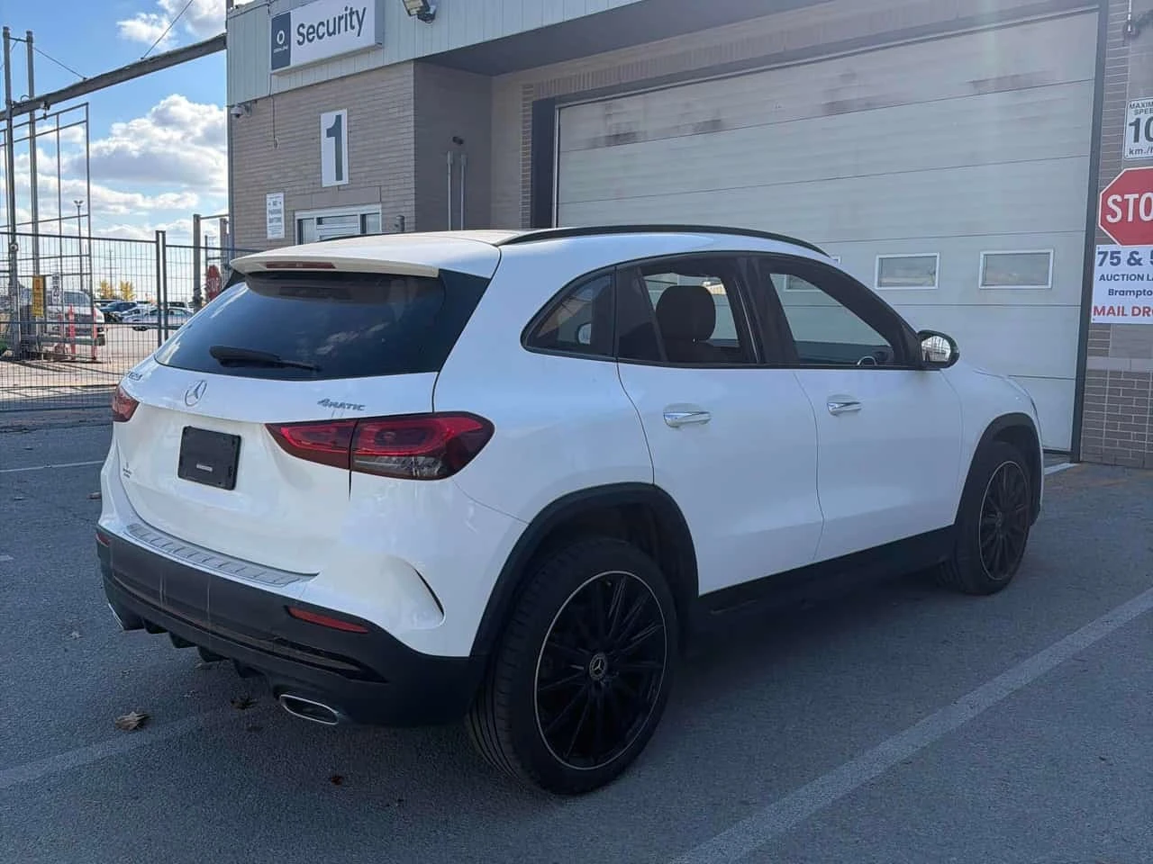 Mercedes-Benz GLA 250 4MATIC | CARFAX | ��� ��������� | Mobile.bg � ����������� 4