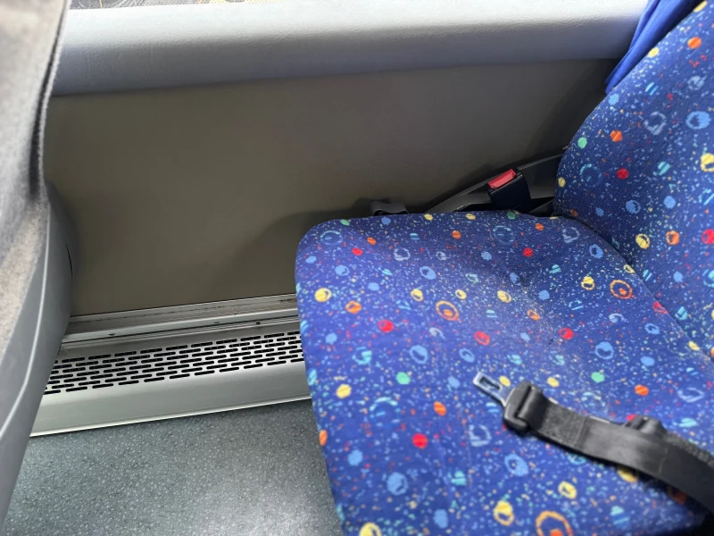 Iveco Daily 27мес Стъклопакет КЛИМА ТЕЛМА , снимка 11 - Бусове и автобуси - 51333483