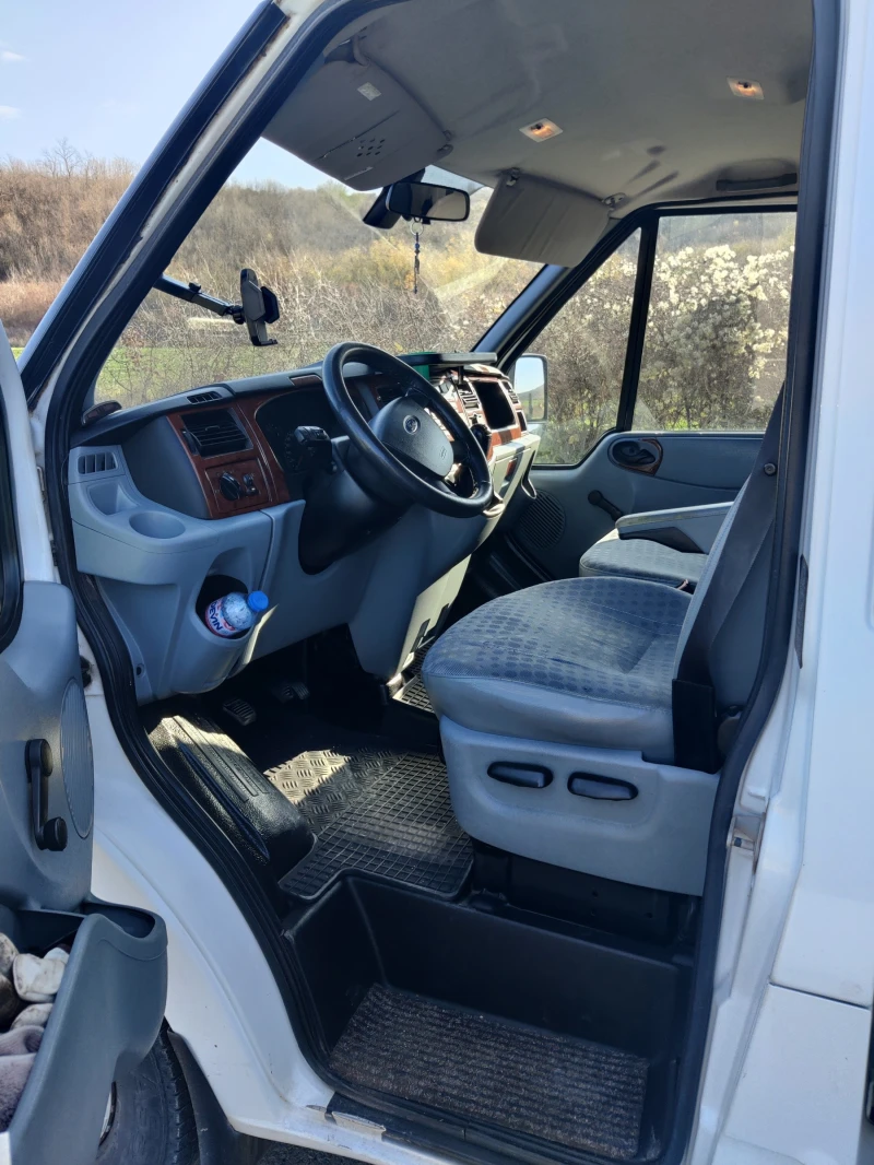 Ford Transit, снимка 8 - Бусове и автобуси - 52505977