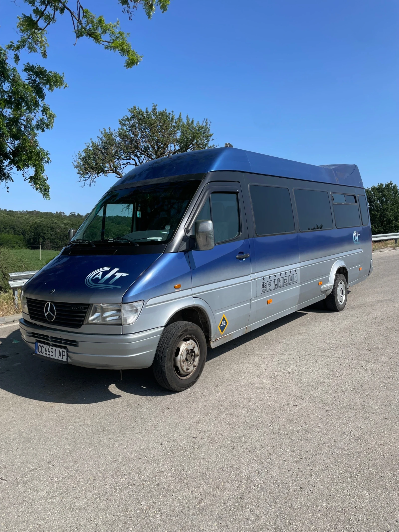 Mercedes-Benz Sprinter 412 2.9 - изображение 2