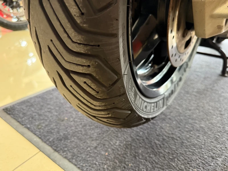 Yamaha X-max 250I, снимка 5 - Мотоциклети и мототехника - 52025996