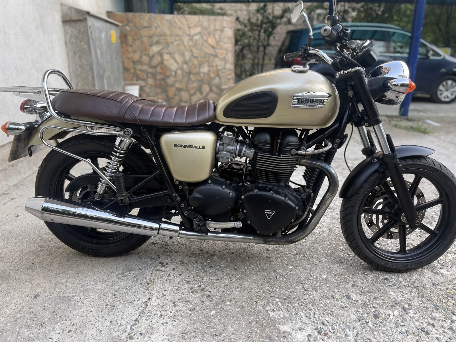 Triumph Bonneville 865 - изображение 3