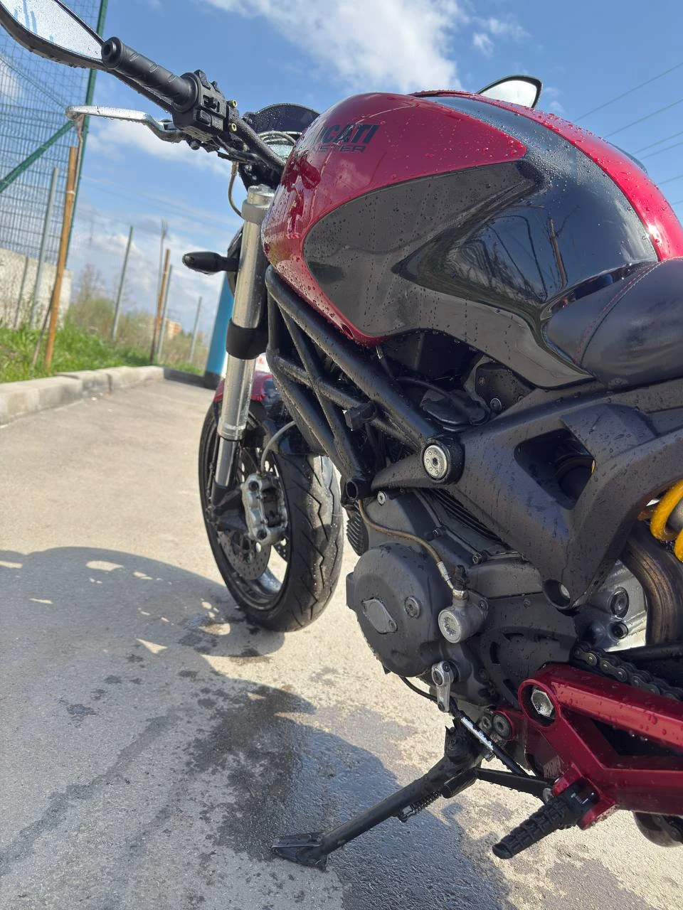 Ducati Monster  - изображение 4