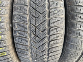 Гуми Зимни 275/40R18, снимка 5