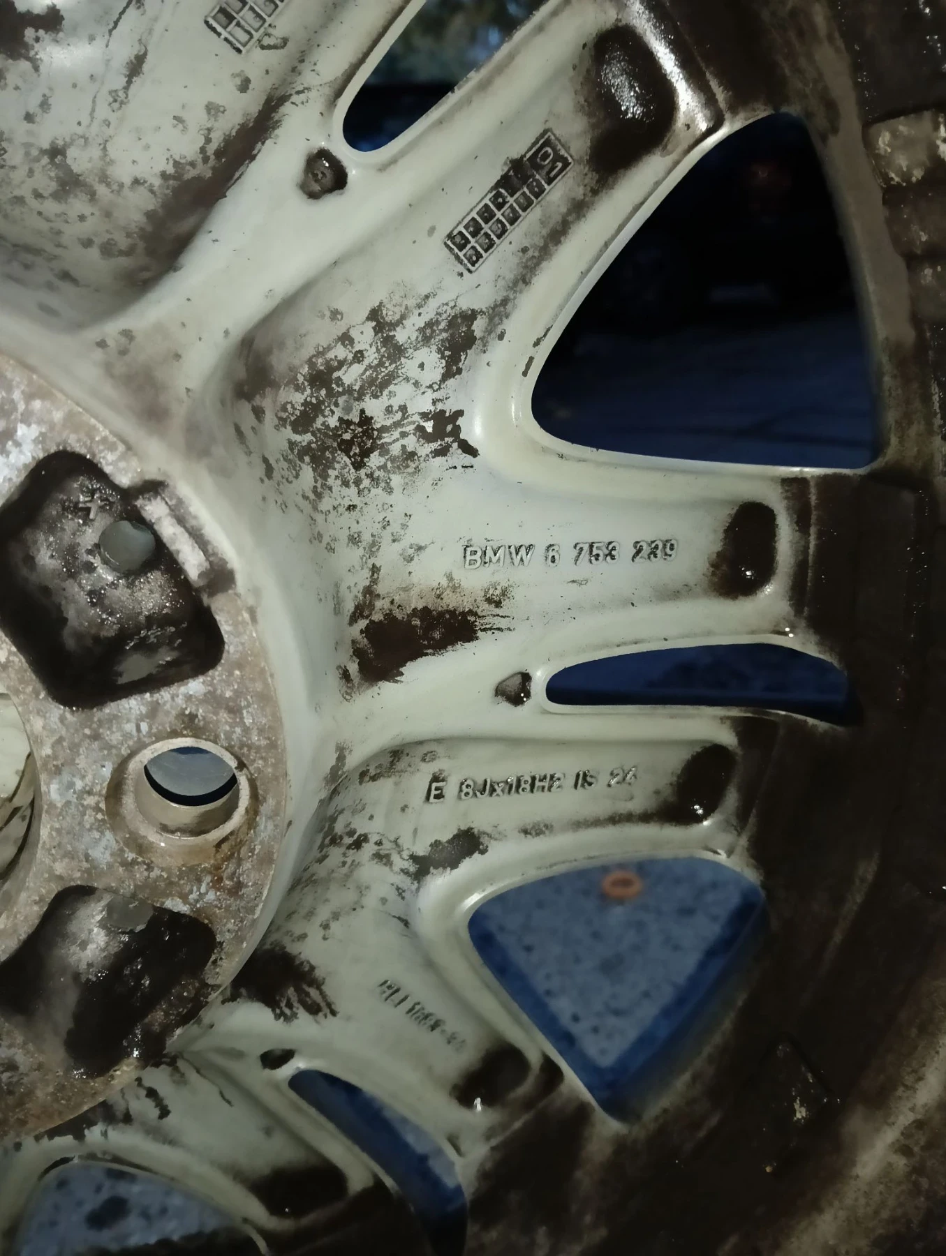 ���� � ������ 225/50R18 �� BMW 530 | Mobile.bg � ����������� 9