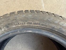 Гуми Зимни 275/40R18, снимка 11 - Гуми и джанти - 53096030