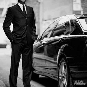 Персонален Шофьор с личен автомобил Private driver with a luxury car, снимка 1