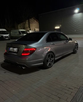 Mercedes-Benz C 300 3.5 V6 4MATIC | AMG | LPG, снимка 3