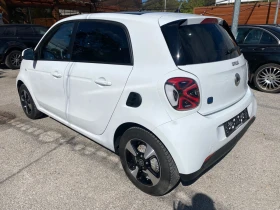 Smart Forfour EQ 17.7 kWh LED JBL Sound Панорама 9819 KM!!!!!!!!, снимка 7