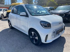 Smart Forfour EQ 17.7 kWh LED JBL Sound Панорама 9819 KM!!!!!!!!, снимка 3