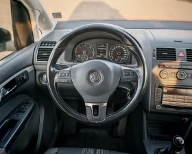 VW Touran 2.0 TDi ПЕЧКА* 6+ 1* КАМЕРА* НАВИ, снимка 13