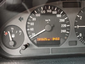 BMW 318, снимка 4