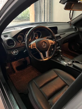 ����� �� �������� �� Mercedes-Benz C 300 3.5 V6 4MATIC | AMG | LPG
