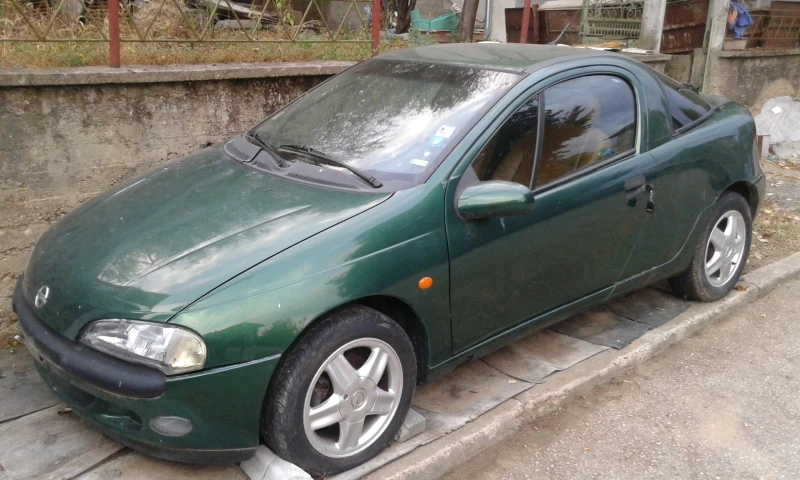 Opel Tigra 1.4i, снимка 2 - Автомобили и джипове - 49602826